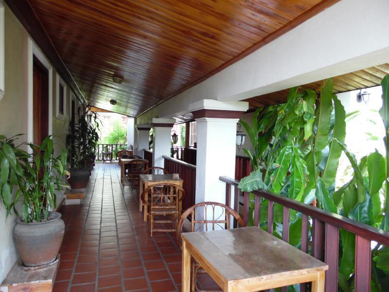 לואנג פרבאנג Lao Lu Lodge מראה חיצוני תמונה