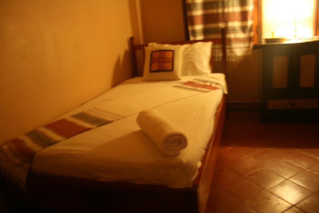 לואנג פרבאנג Lao Lu Lodge חדר תמונה